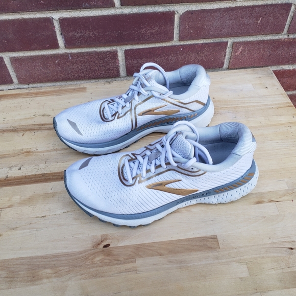 Brooks Shoes - Brooks Adrenaline GTS 20 Womens Size 8 Gray Gold Running Shoes Sneakers